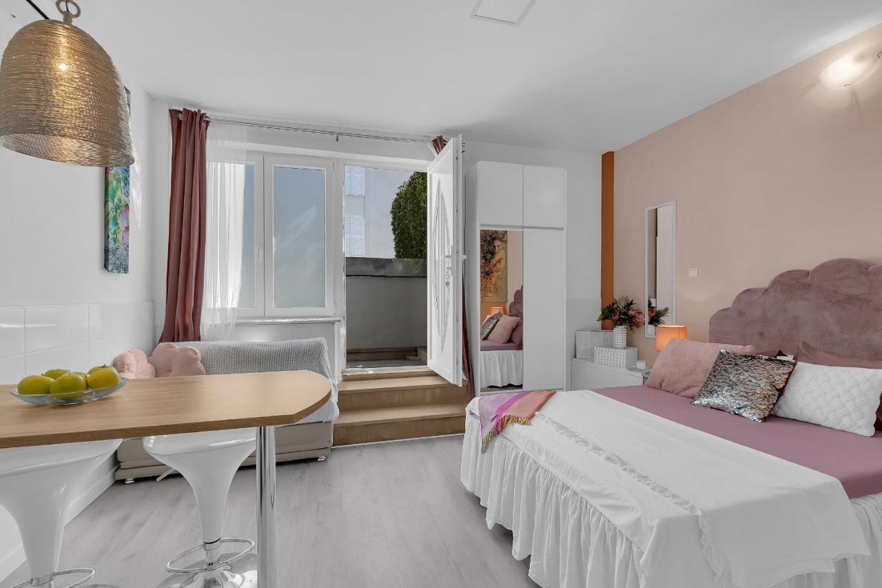 Apartments Barbara Makarska Exterior photo