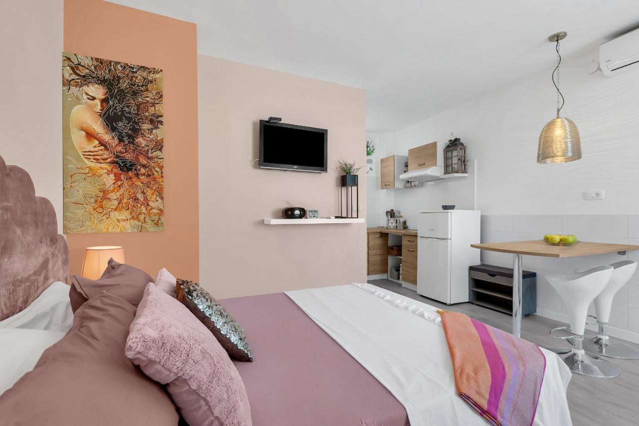 Apartments Barbara Makarska Exterior photo