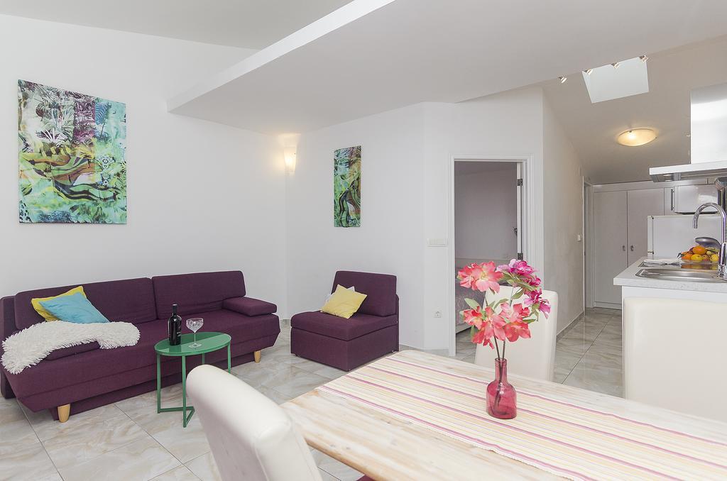 Apartments Barbara Makarska Exterior photo