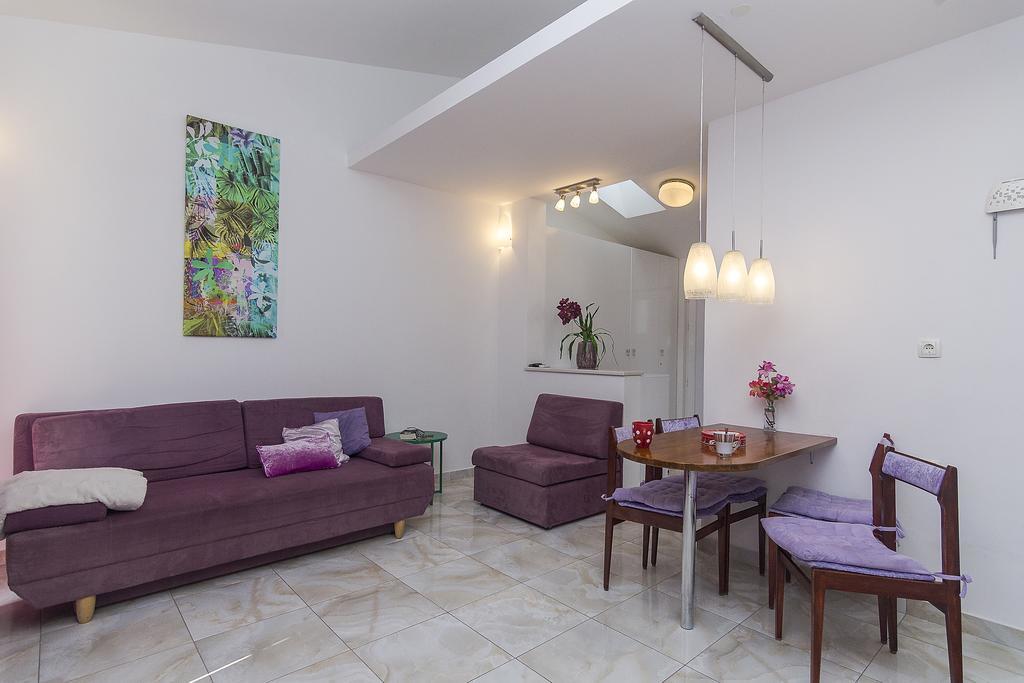 Apartments Barbara Makarska Exterior photo